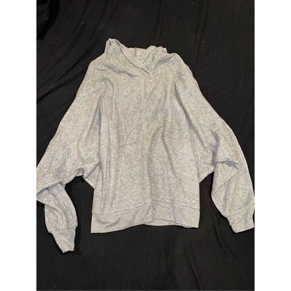 Project social T gray top sweater really soft size M with hood